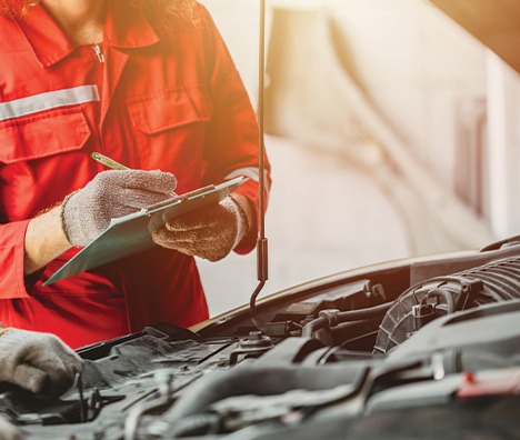 فحص السيارة لأكثر من 200 نقطة